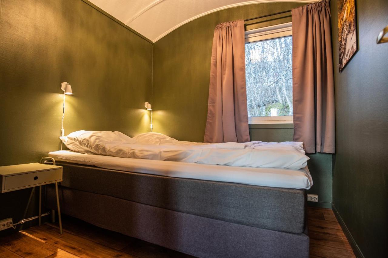 Skagi Bed & Lodge Skaland Экстерьер фото