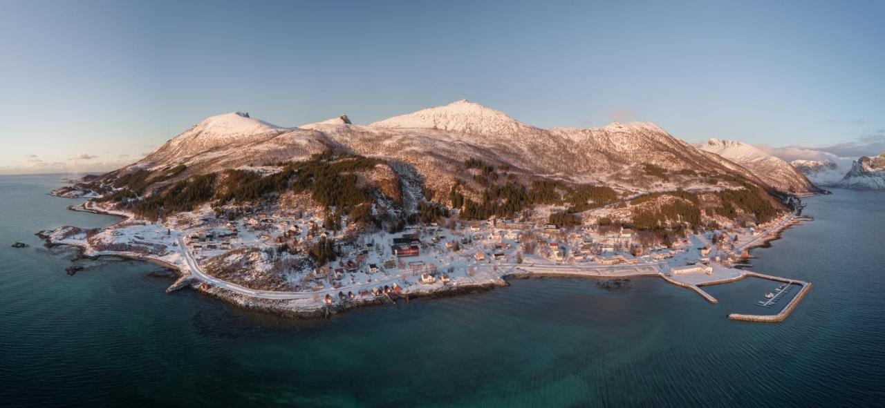 Skagi Bed & Lodge Skaland Экстерьер фото