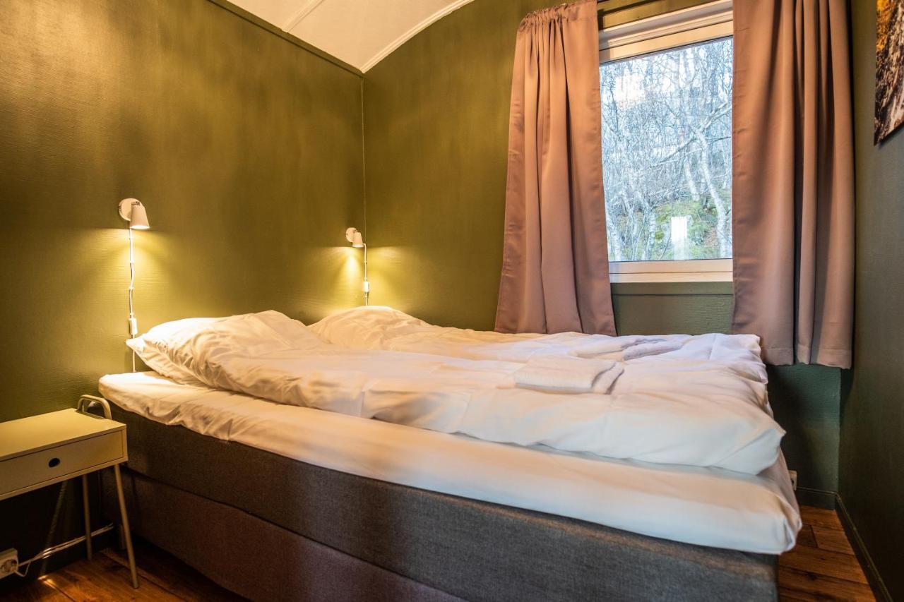 Skagi Bed & Lodge Skaland Экстерьер фото