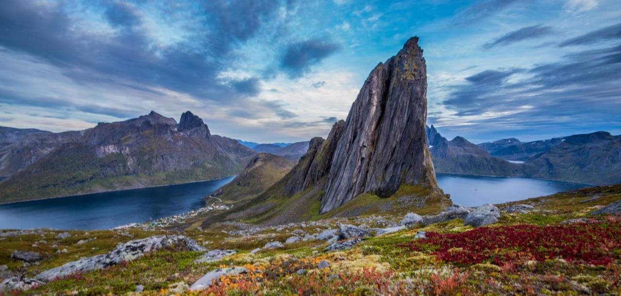 Skagi Bed & Lodge Skaland Экстерьер фото